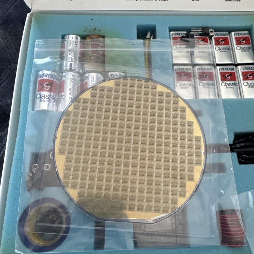 Intel Journey Inside: The Computer Chip Kit w/ Uncut Silicon Wafer 1990’s