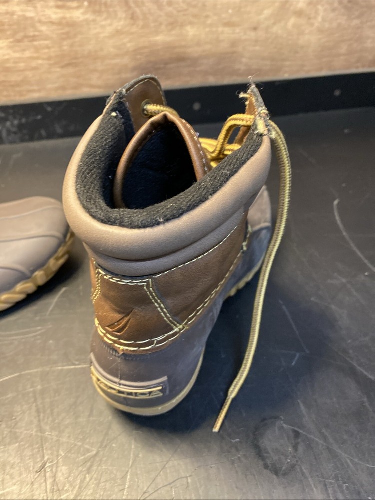 Boys Nautica Duck Boots Great Condition Size 1
