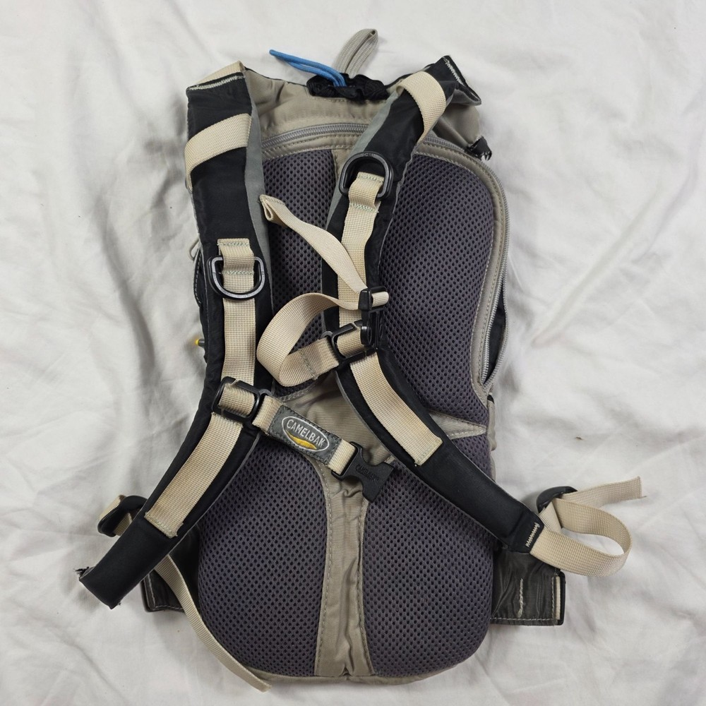 CamelBak Magic Womens Hydration Gray Backpack Camping Hiking Outdoors Casual