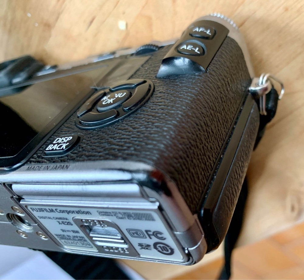 Fuji XE2S