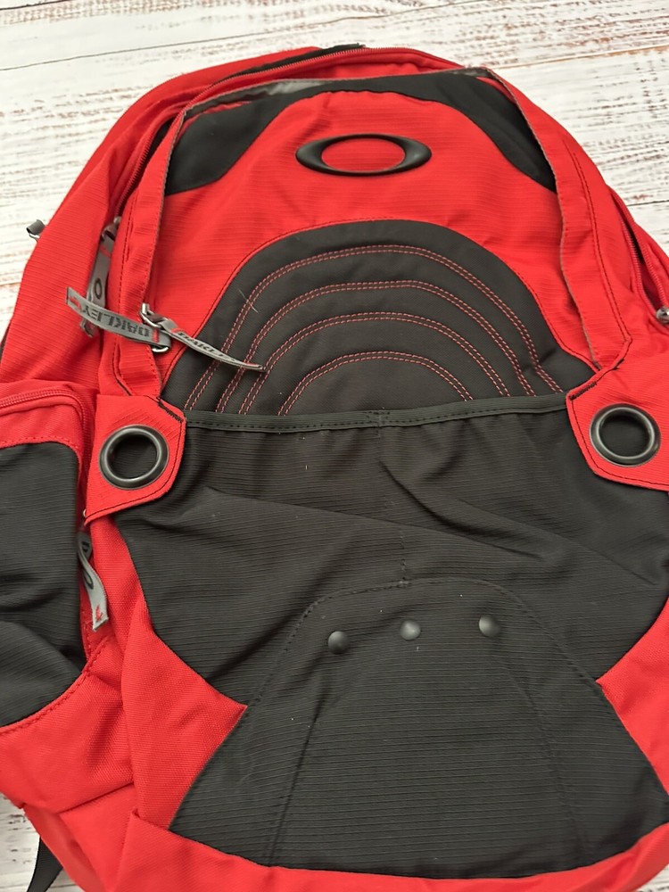 OAKLEY Flak Pack Shadow Backpack School Trave Red/BLack