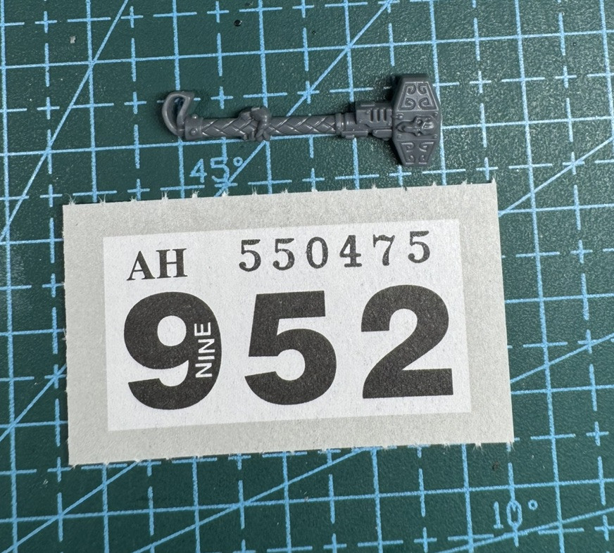 Space Wolves Thunder Hammer Hand Arm  Sergeant Intercessor Wolf Heresy 40K Bits