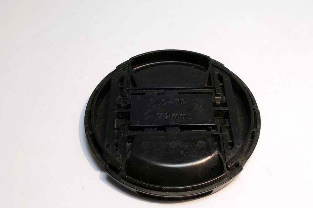 Nikon 72mm lens front cap (all black) used