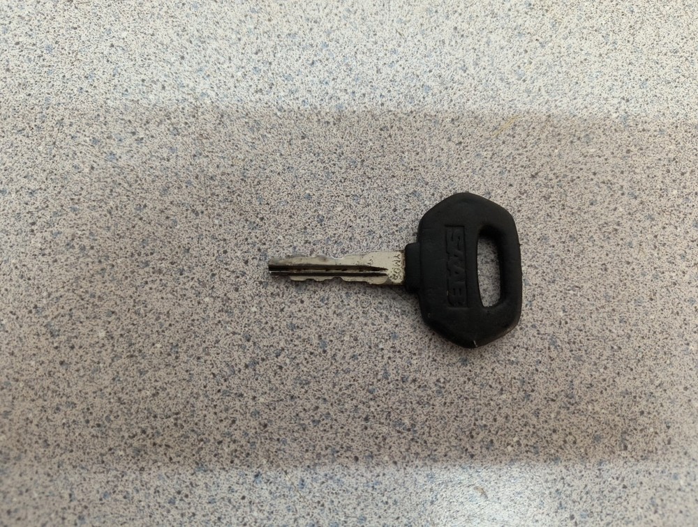 SAAB 900 Classic Automatic Shifter Ignition With Key OEM 9301698