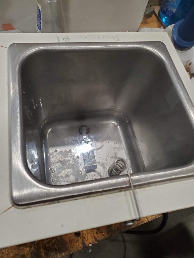 Precision Thermo Scientific Model 2827 Water Bath