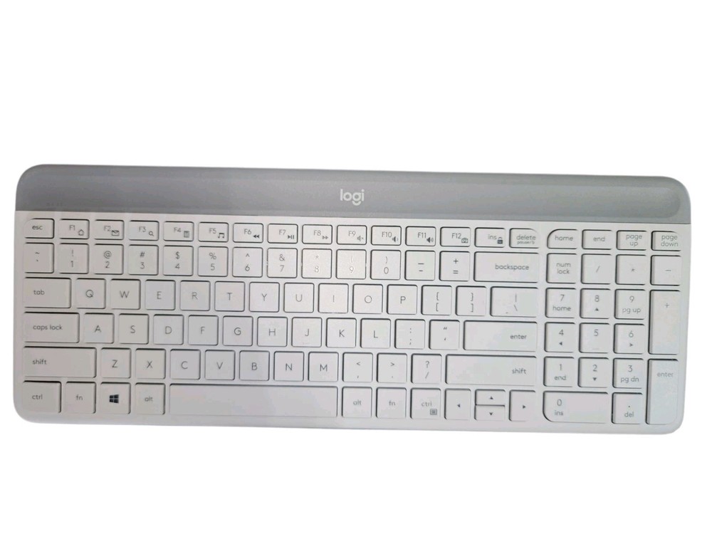 Logitech - MK470 Full-size White Wireless Scissor Keyboard and Mouse Bundle