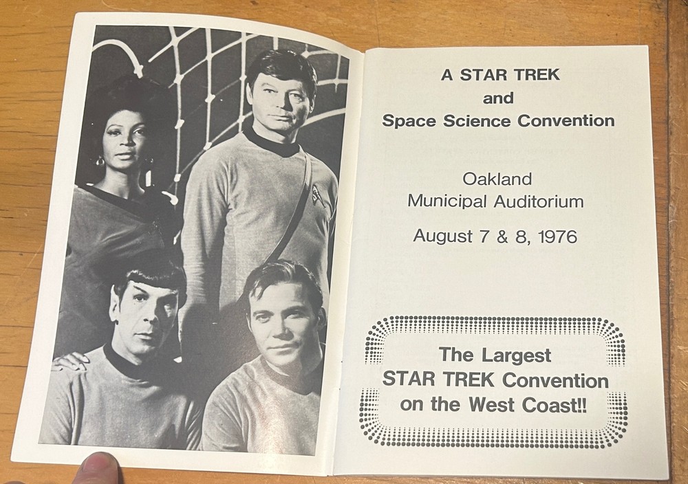 1976 STAR TREK SCIENCE FICTION CONVENTION PROGRAM OAKLAND CA FINAL FRONTIER 2