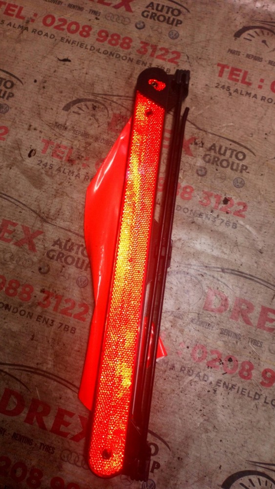 BMW 3 5 7 SERIES E46 E60 E38 E65 E66 E67 HAZARD WARNING TRIANGLE SAFETY