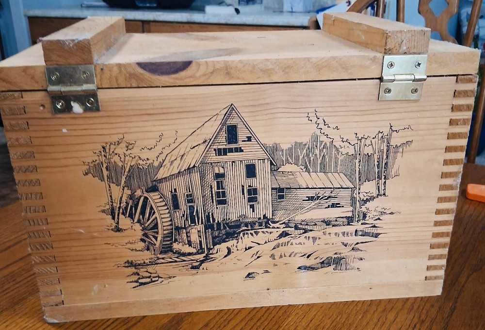 Pine Ammo Storage Box Vintage