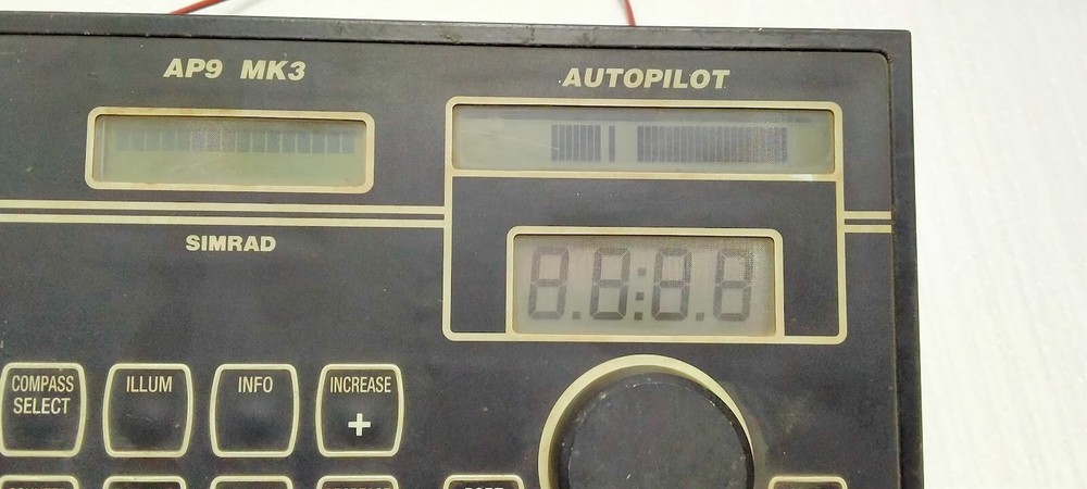 SIMRAD AP9 MK3 CONTROL UNIT 20169207BA1826