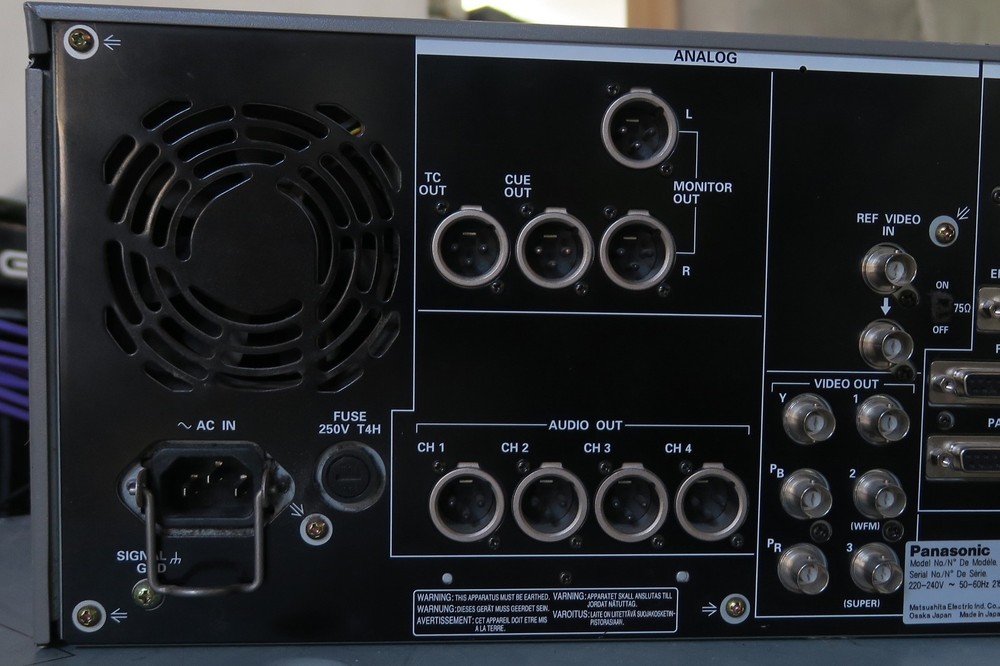 Panasonic aj-d940e pal dvcpro50 slo motion / player
