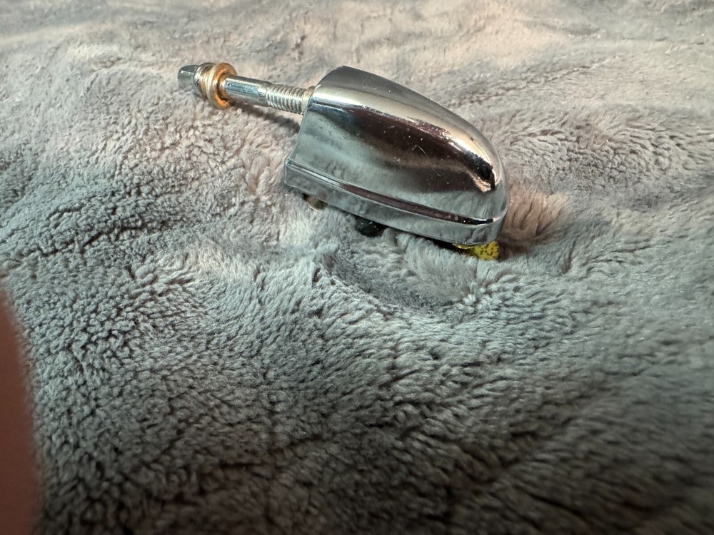 Yamaha Stage Custom floor tom drum lugs. Complete, excellent.