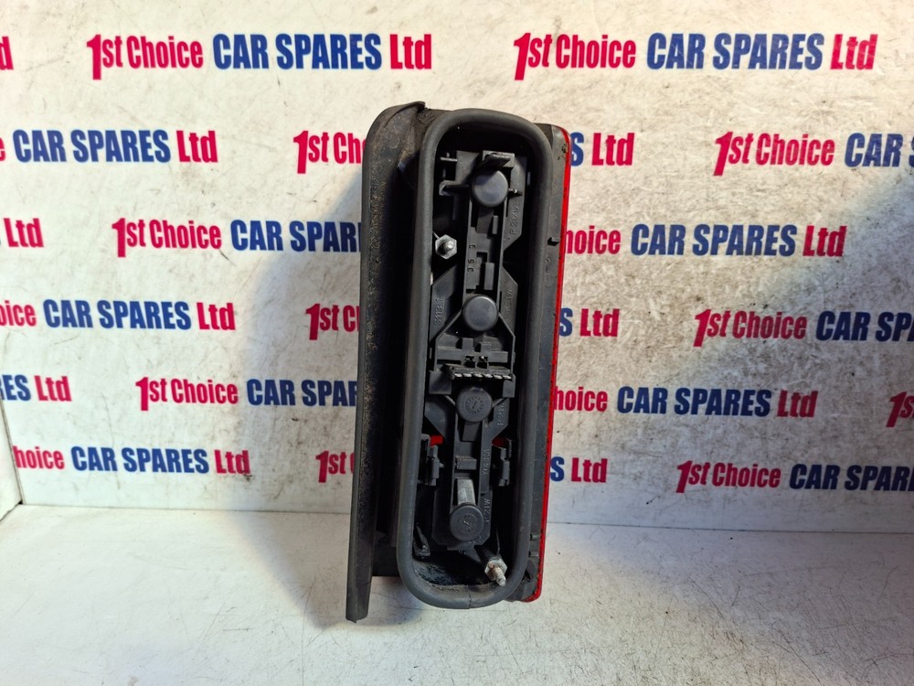 VAUXHALL COMBO MK2 C 2004 PASSENGER SIDE REAR TAIL LIGHT TAIL LAMP