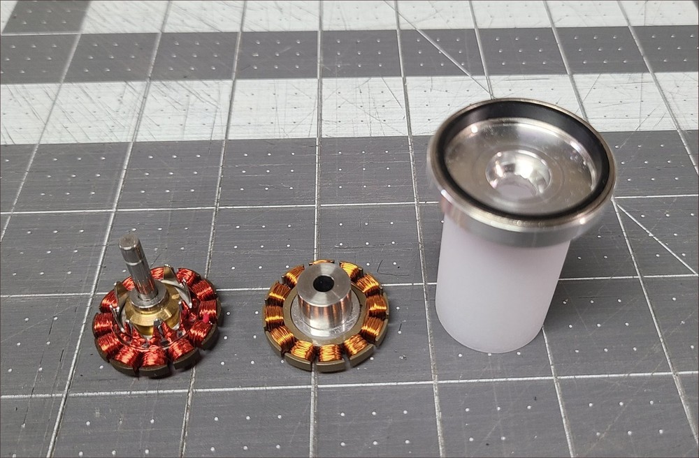 LIGHTSABER 1 MAG BLADE PLUG AND 2 CENTER MODULES