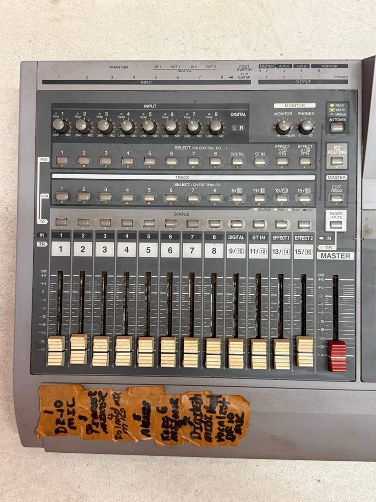 Roland VS-1680 Digital Studio Workstation Recorder Fully Tested + Case