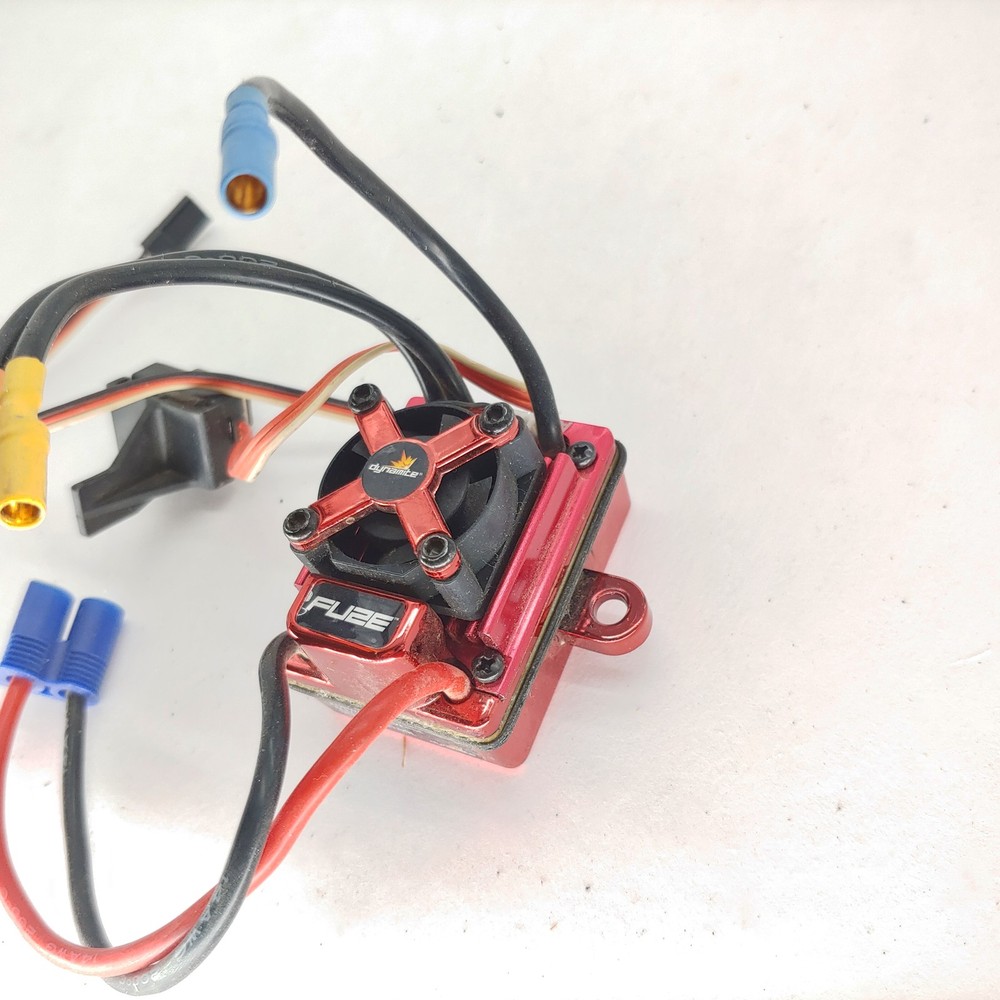 Dynamite Fuze 70A 2-3S Brushless ESC w/ 3300Kv Sensorless Motor USED