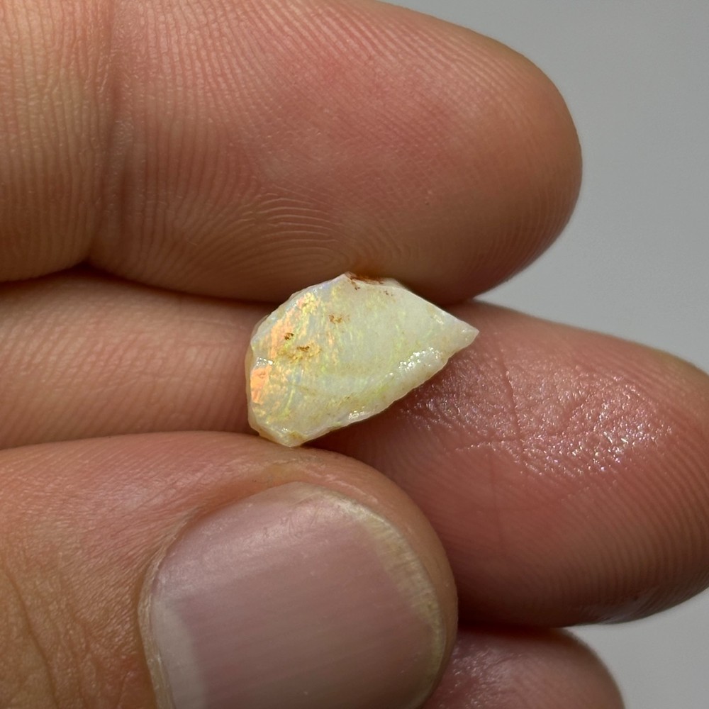 Flashy Rough Australian Coober Pedy Opal Stone Parcel