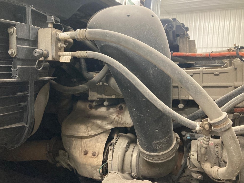Freightliner CASCADIA Air Transfer Tube - Used