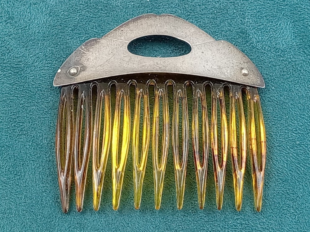 Interesting old Art Deco Sterling Silver Comb good condition