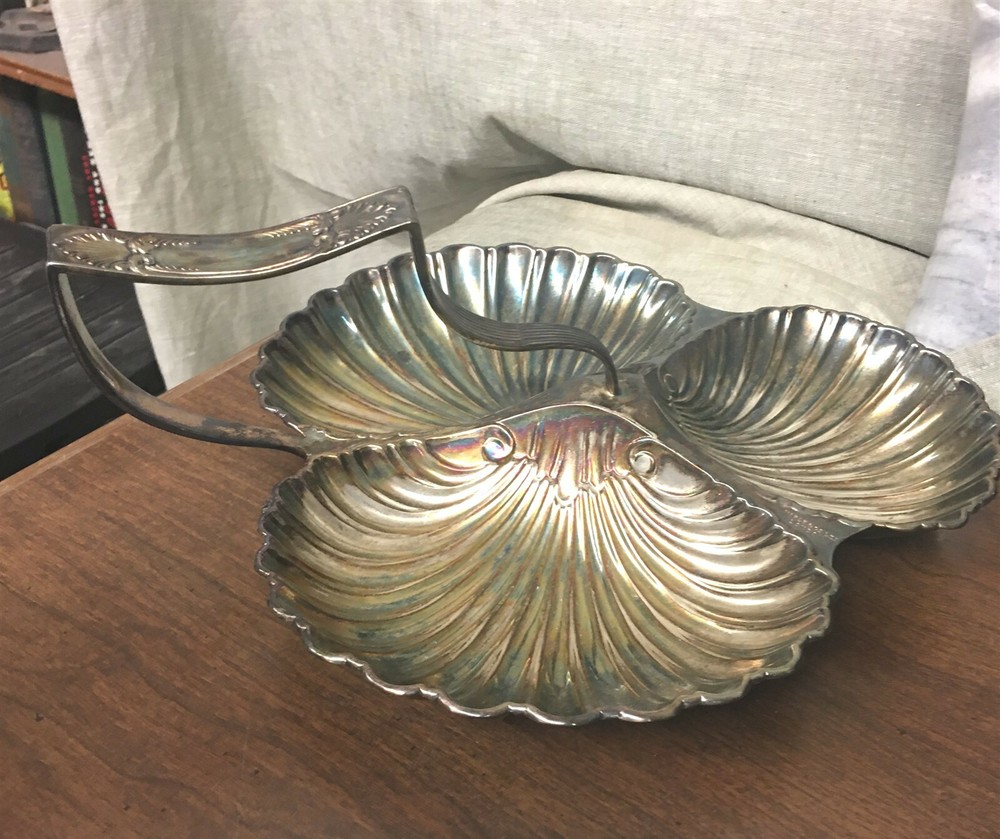 Lovely Silverplate Three Compartment Handled Divided Serving Dish