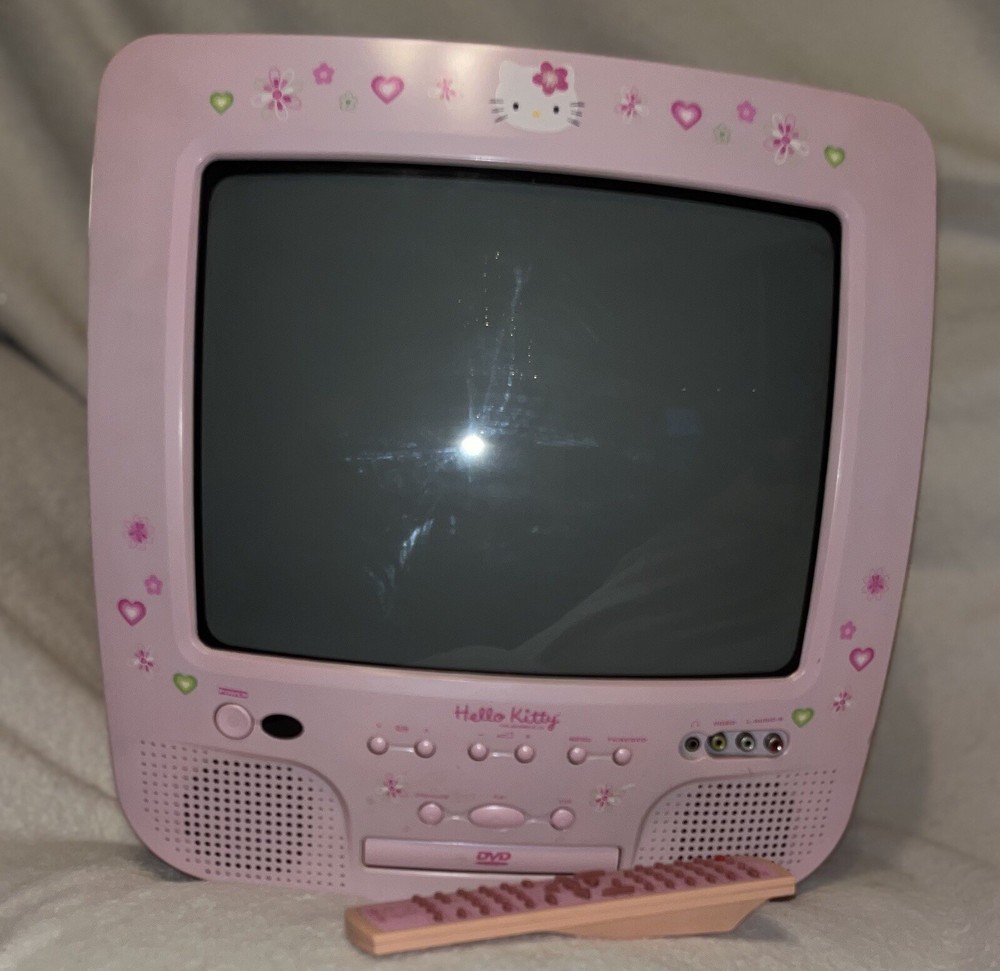 Hello Kitty Vintage TV 13in w/remote