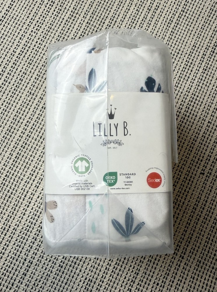 Lilly B 3 Pack Organic Cotton Fitted Crib Sheets & Waterproof Mattress Protector