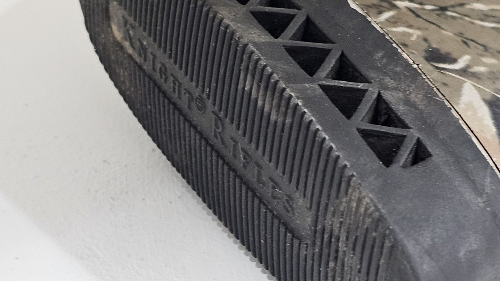 Knight Disc Inline Muzzleloader Solid Synthetic Camo Stock (O)