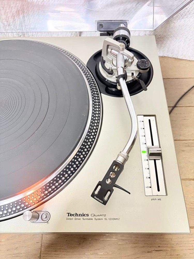 Technics SL-1200MK2 DirectDrive Turntable Quartz PitchCtrl w/Box FullyFunction