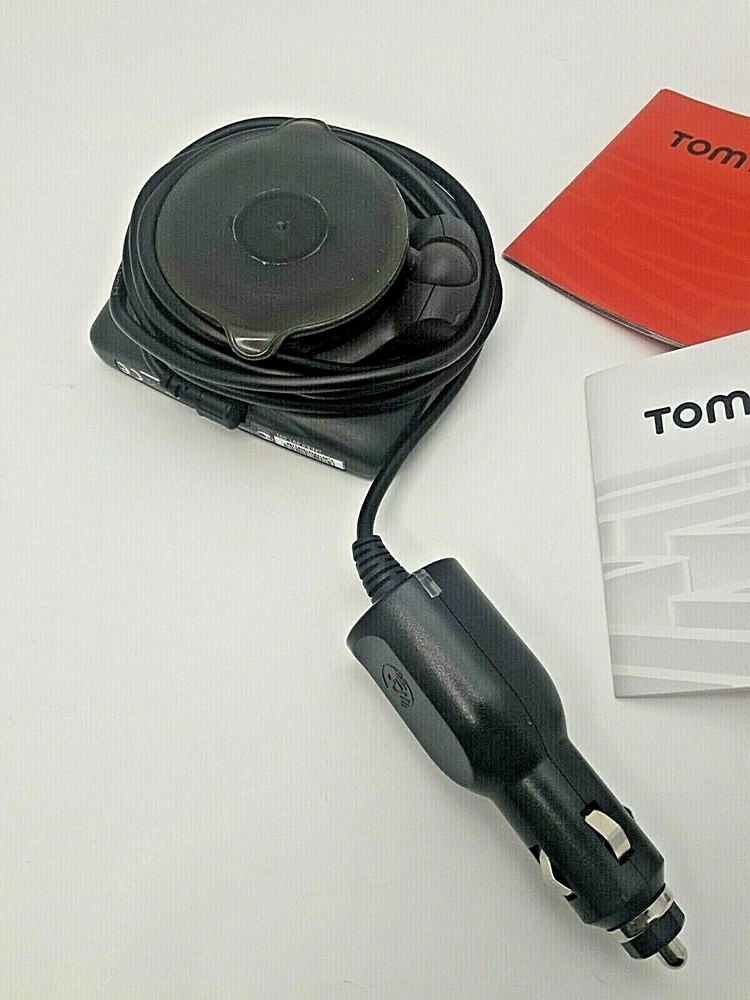 TomTom ONE 310 Model N14644 Instructions Case and Car Charger Bundle