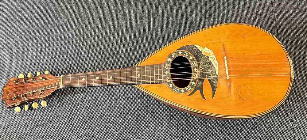 Mandolin Mario Casella Catania