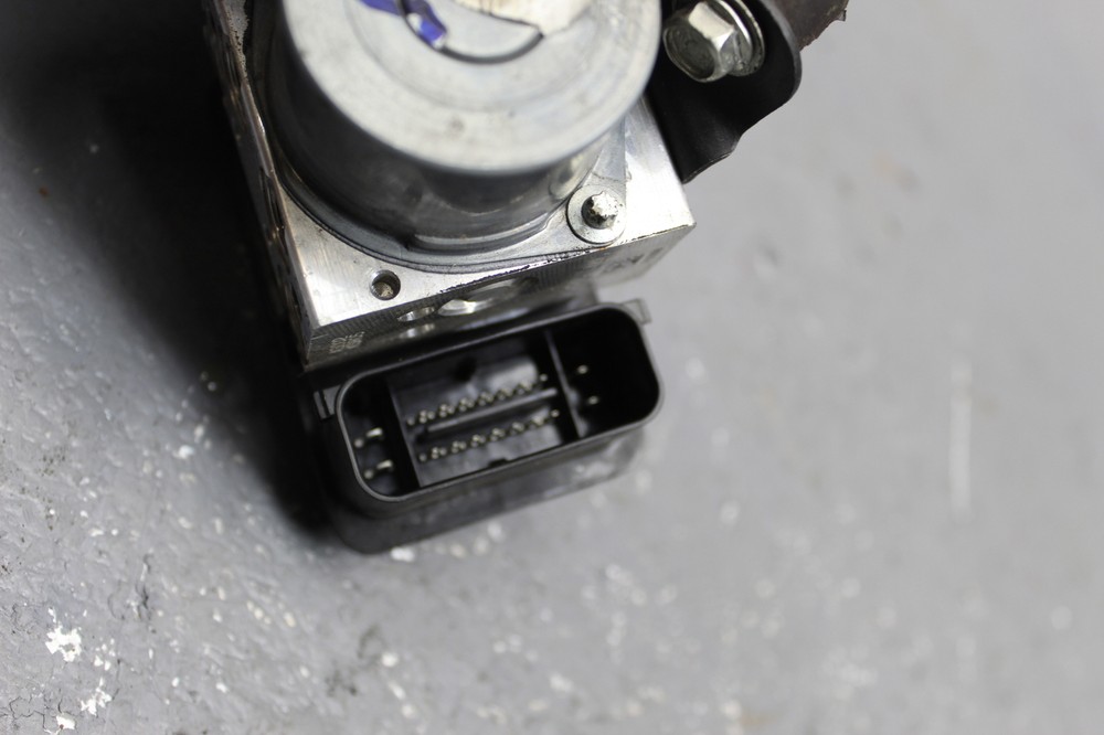 2018 KTM RC390 ABS PUMP UNIT MODULE 93542031100
