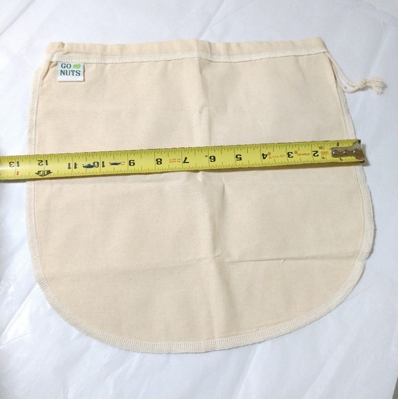 ONE NEW GO NUTS Milk Bag Drawstring