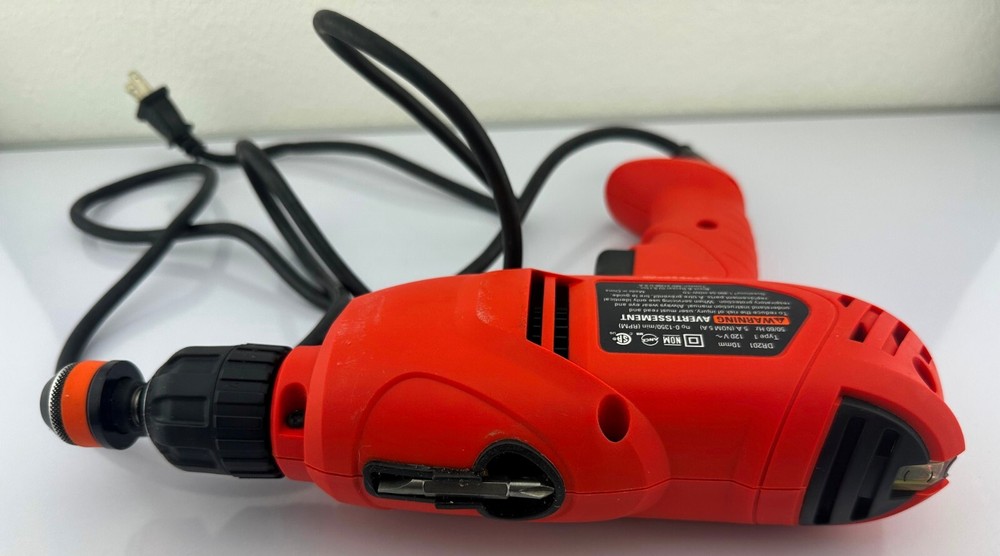 Black & Decker DR201 3/8" (10mm) Chuck Corded Drill Variable Speed. Tested