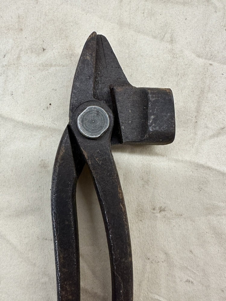 Vintage Iron Tin Snips/Muli-metal Working Tool