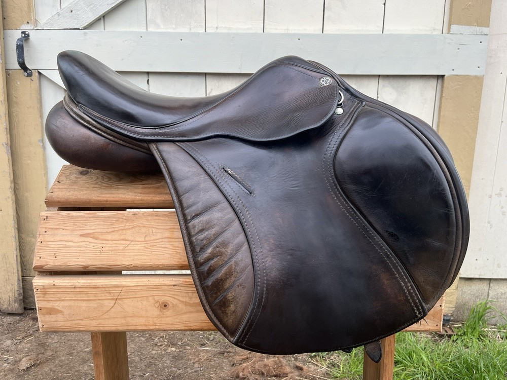 Trilogy Talisman Saddle Wool Flocked 17.5 Hunter Jumper