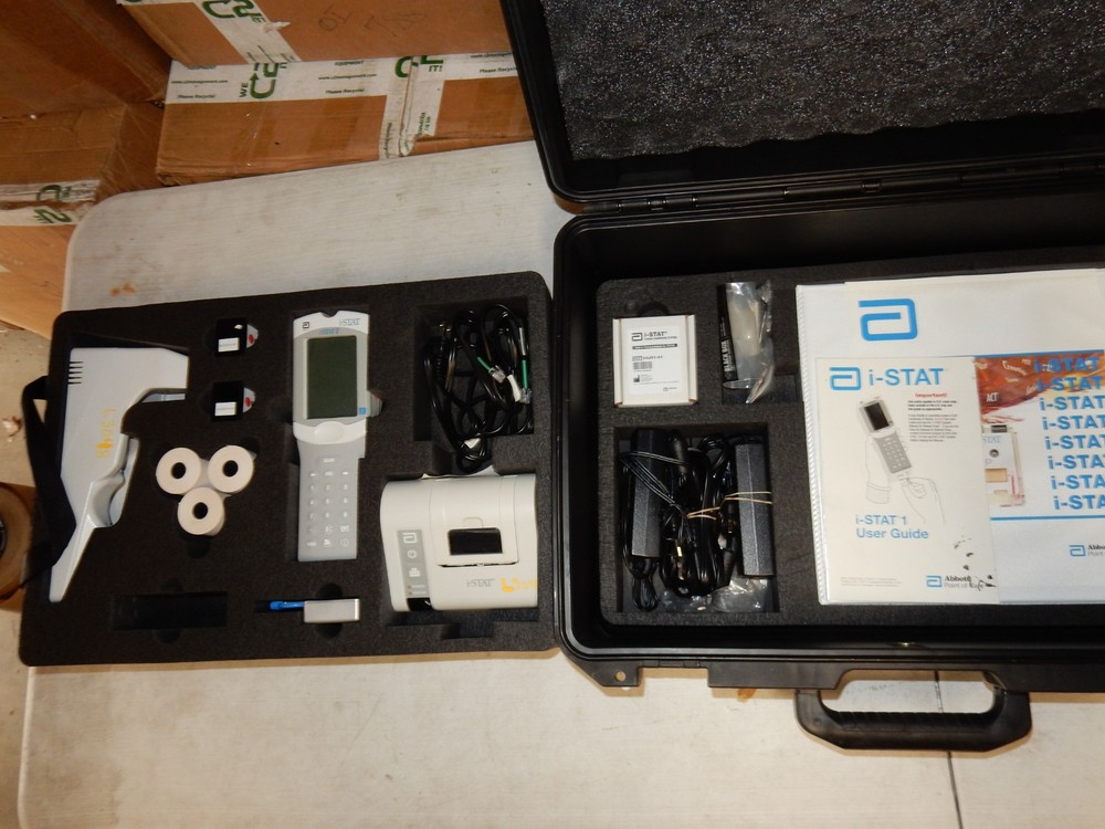 Abbott i-STAT 1 300-G Chemistry Analyzer System Complete Set + Warranty