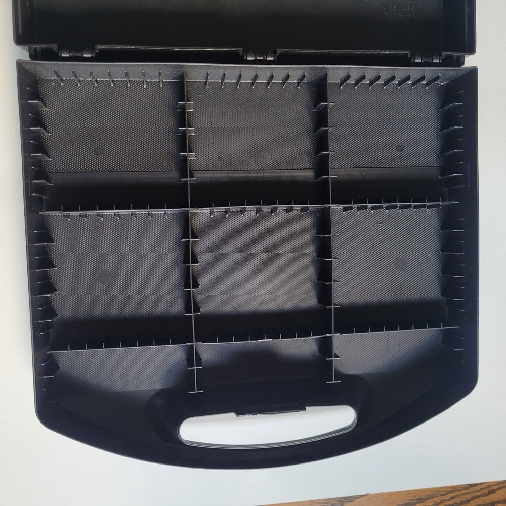 Fellowes Cassette Case 36 / 42 Tape Capacity Plastic w/Latch