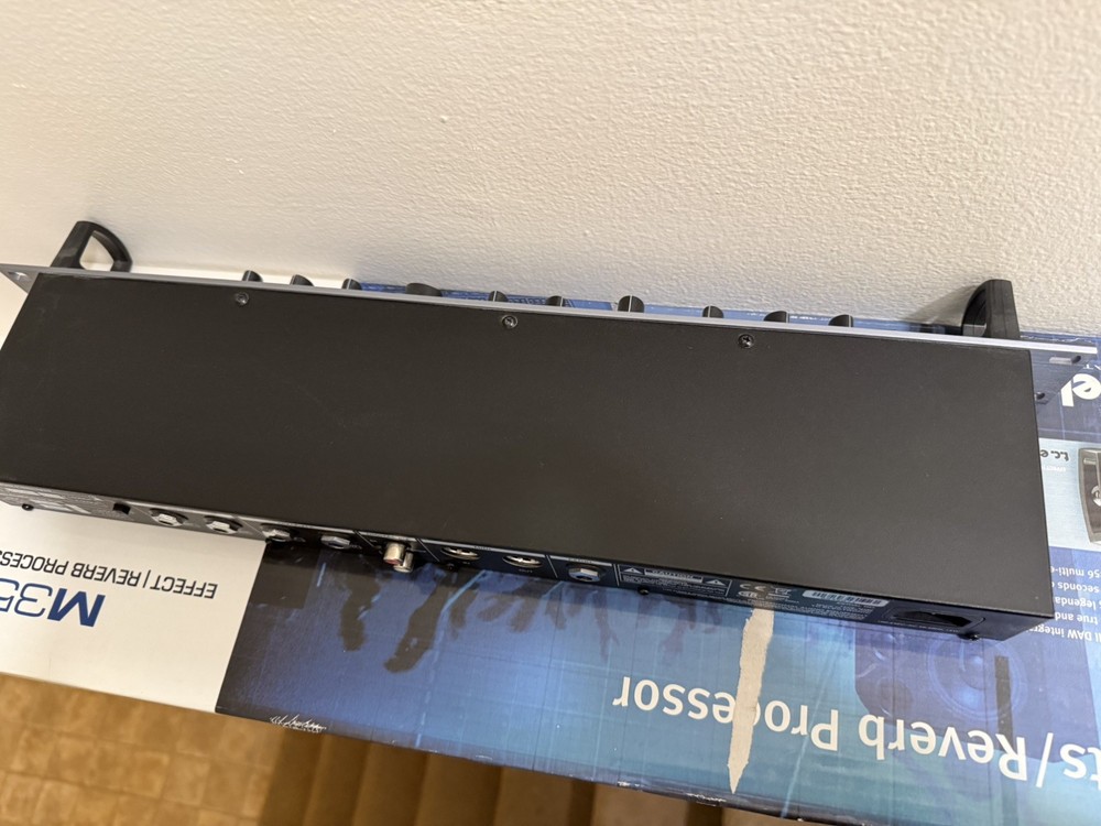 TC Electronic M350 Dual Engine Effects Processor Rack Mount w/ Power Cord WORKS