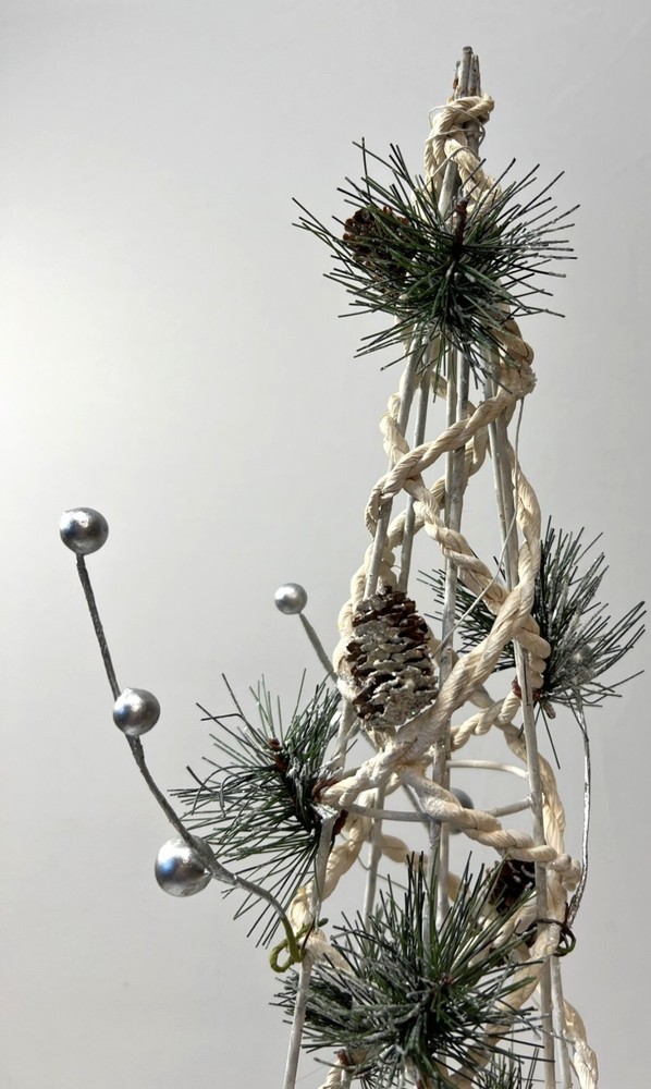 Artificial Christmas Tree Decoration With Pinecones & Berries