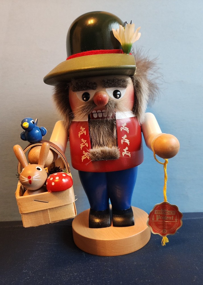 Garden Troll  german nutcracker