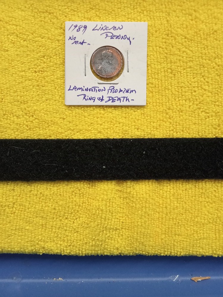 Error - 1989 No Mint Mark Lincoln Penny - Lamination Error ,Full Steps.