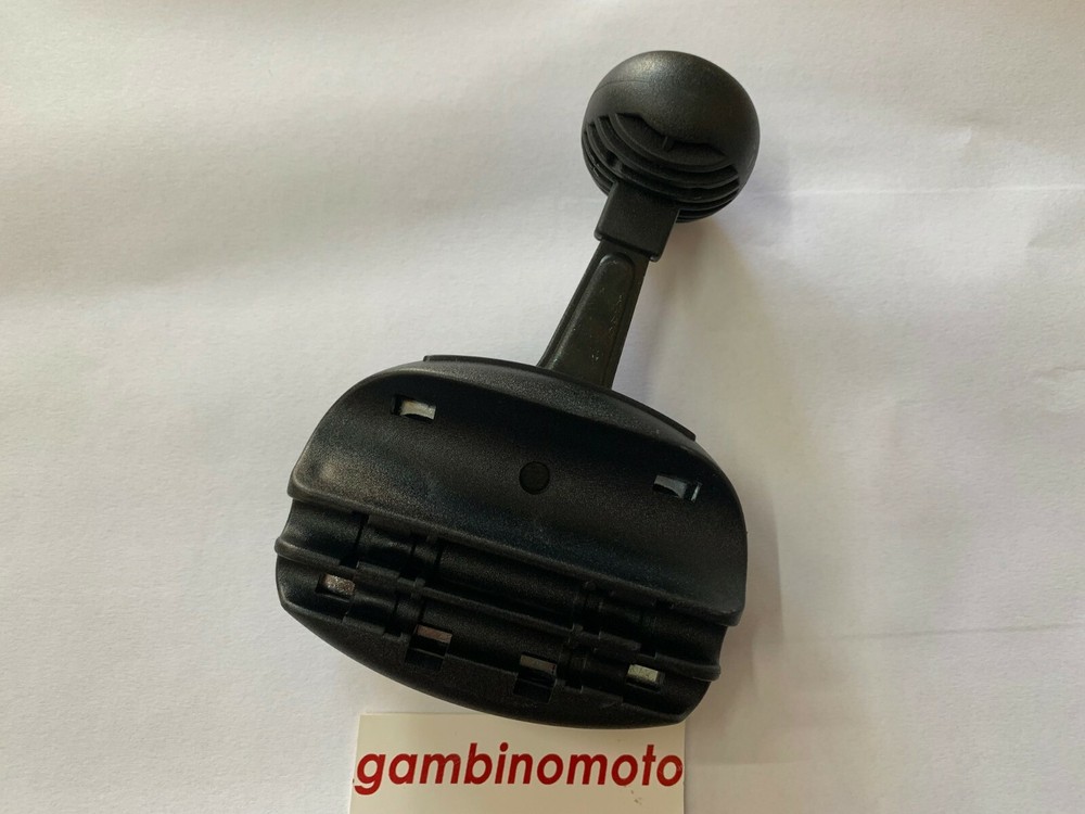 PROFESSIONAL ACCELERATOR HANDLE 4 STROKE LAWNMOWER