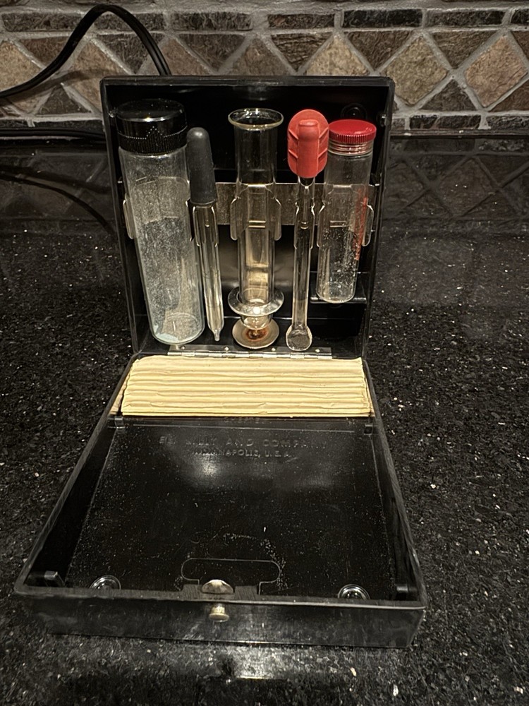 Vintage Pharmaceutical Field Lab Testing Kit