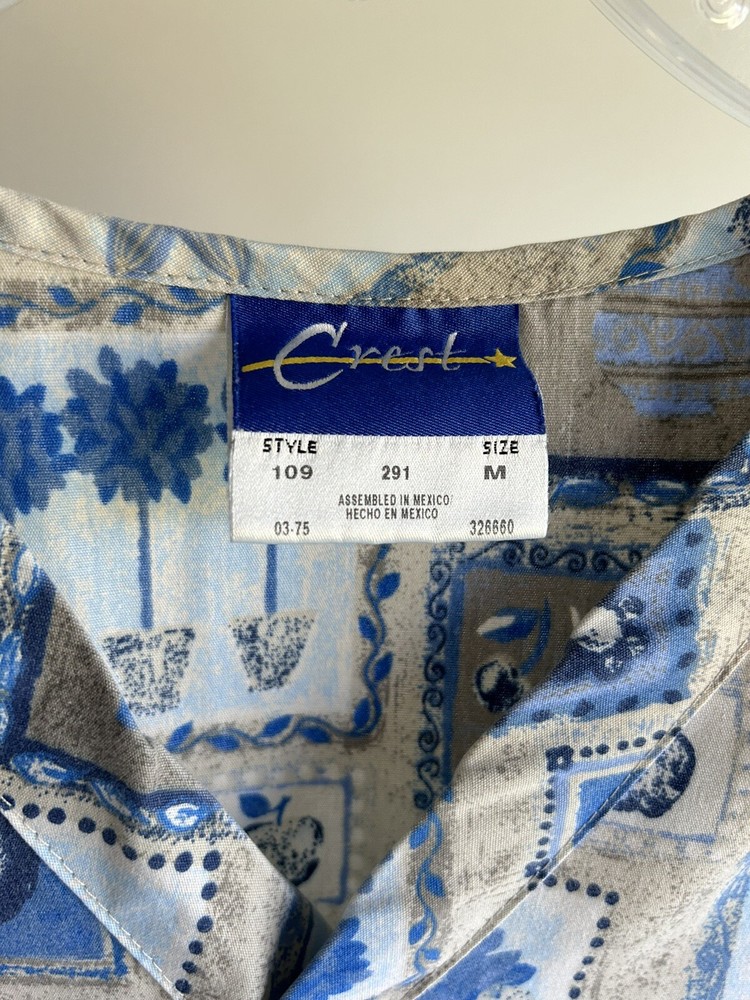 Crest Scrub Top Size M
