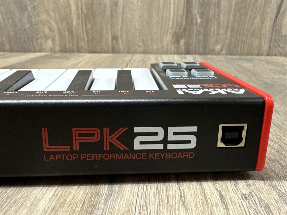 AKAI Professional LPK25 USB-MIDI Controller Laptop Performance Keyboard