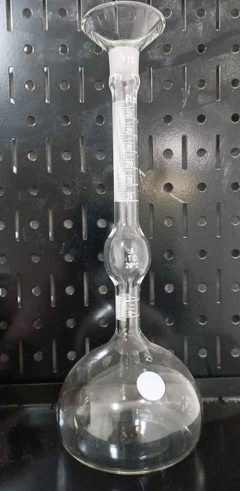 Specific Gravity Flask  Le Chatelier 24mL Class A