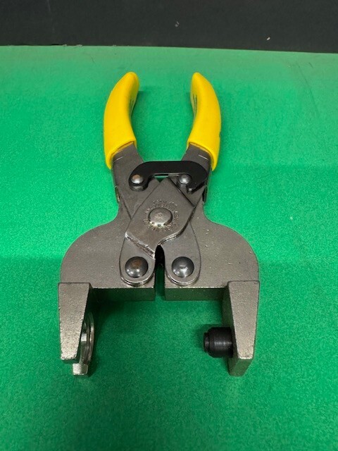 Thomas & Betts L3011B LRC Electronics Crimper Installation Tool