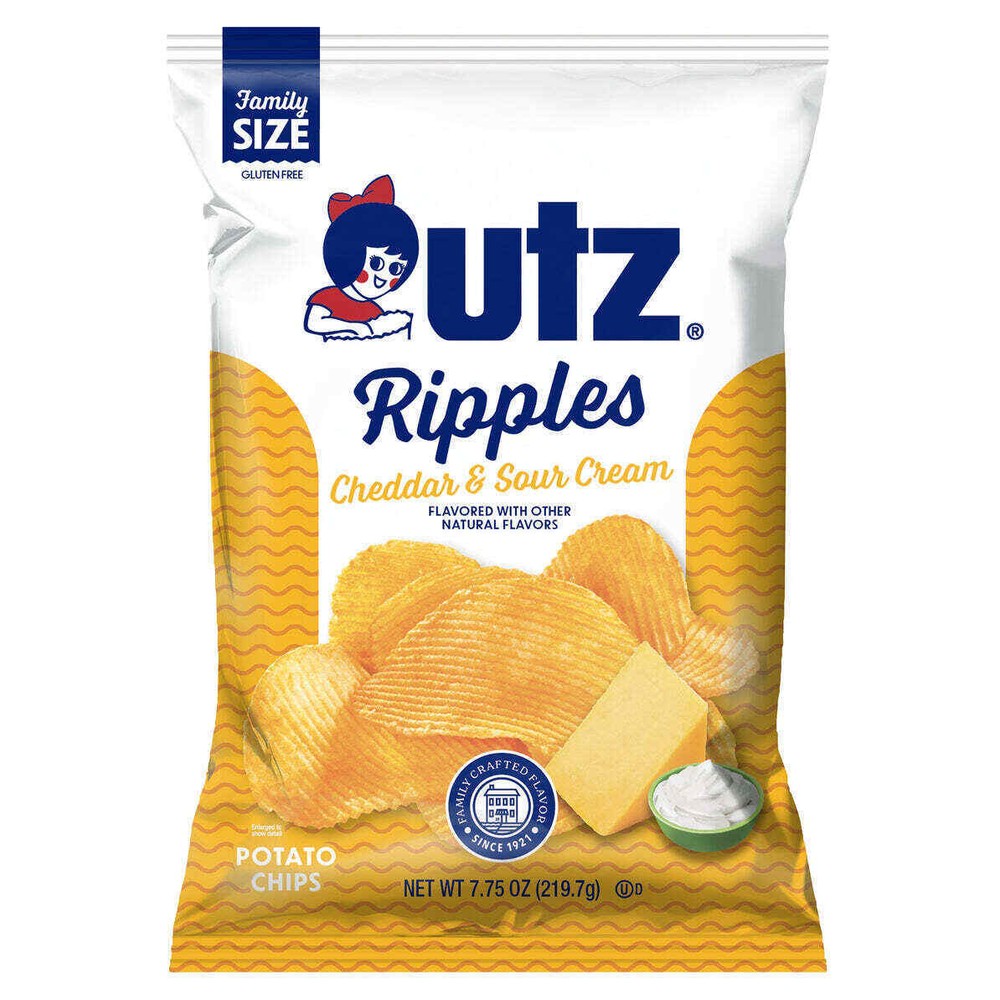 UTZ Ched & Sour Cream Chips 2.75 oz Bags .. 4 PACK ..