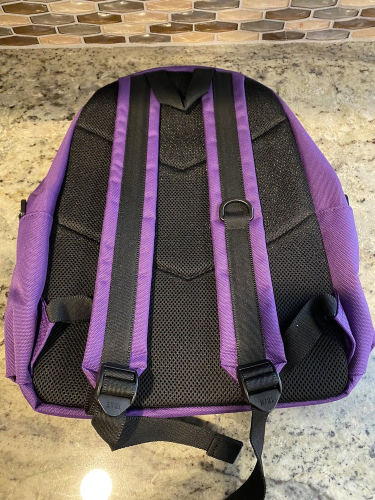 BT21 Universtrar Space Wappen Basic Purple New with Tags Line Friends