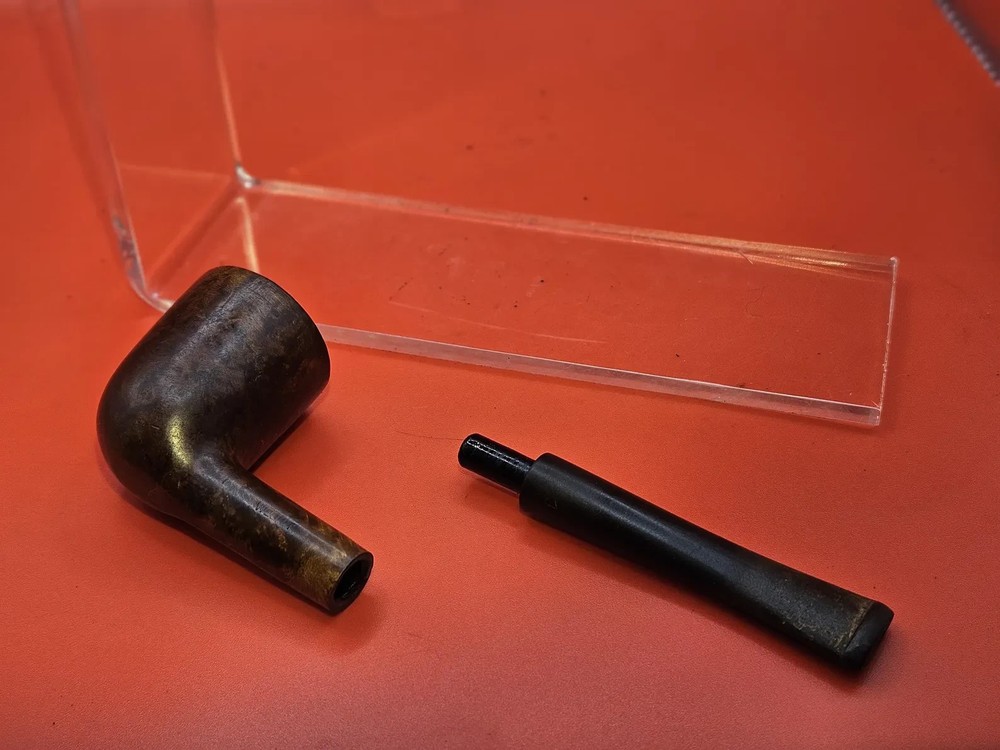 Vintage Estate Smoke Pipe Weber